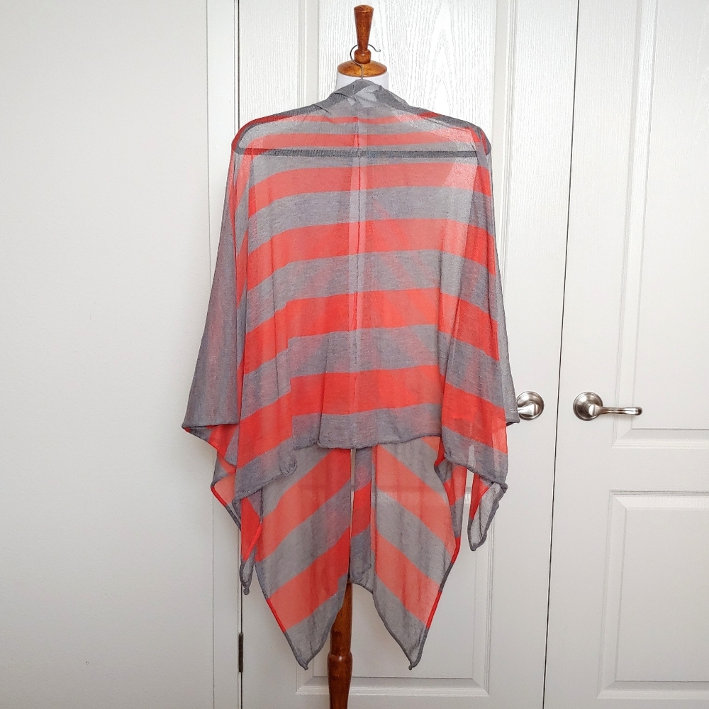 NWOT Lightweight, Striped Ruana - Picture 3 of 6